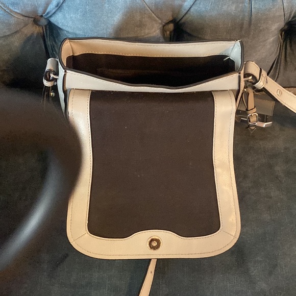 Marc Jacobs gently used handbag - Picture 5 of 5